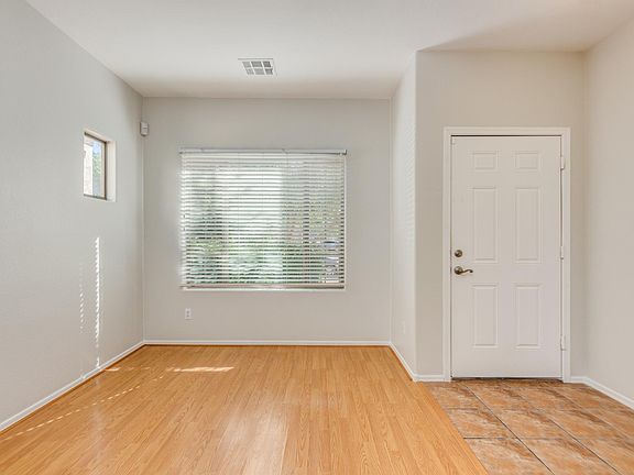 3rd image of 5514 W Ellis Dr