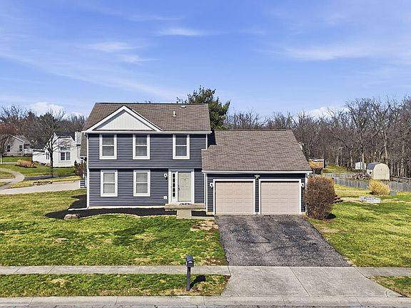 3rd image of 7700 Stow Acres Pl