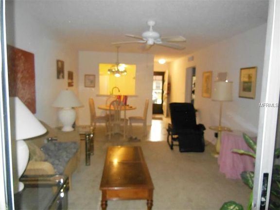 4th image of 9033 Mission Oaks Blvd