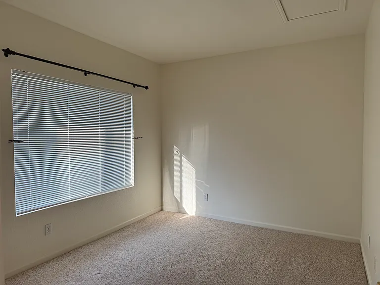 4545 Wheaton Dr #B200 — Photo 8