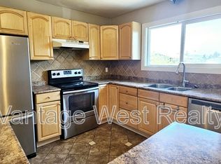 380A Patterson Rd, Kelowna, BC V1X2L2