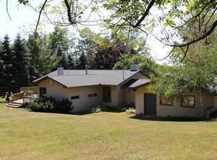 4179 Howard Rd, Petoskey, MI 49770