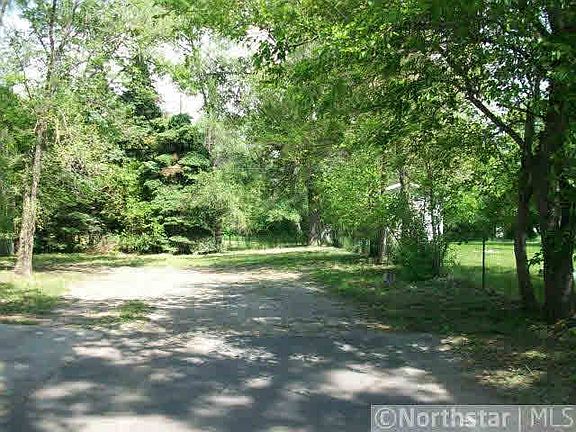 3rd image of 2816 7TH Avenue NW