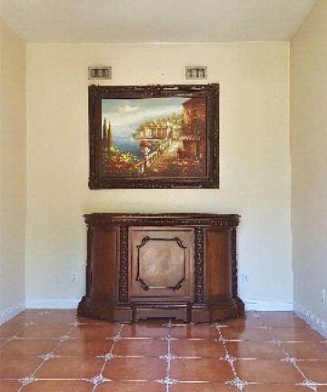 2nd image of 961 S Kika De La Garza Blvd