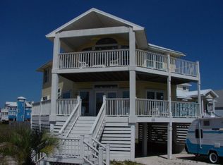101 Sand Dune Dr, Gulf Shores, AL 36542