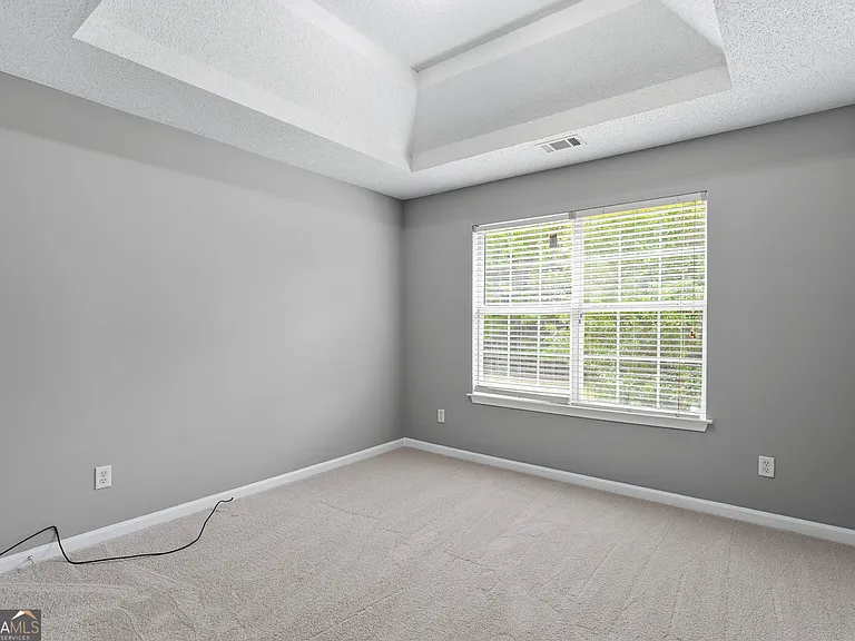 11925 Spring Lake Way — Photo 23