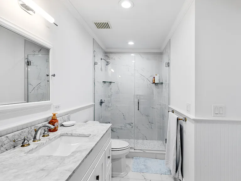 11 Pine Grove Ct — Photo 37