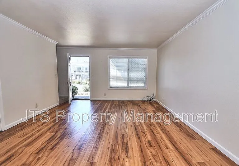 2515 Merrychase Dr #S — Photo 5