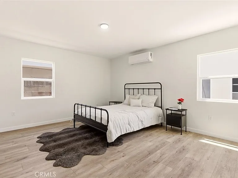 2151 Euclid Ave — Photo 19