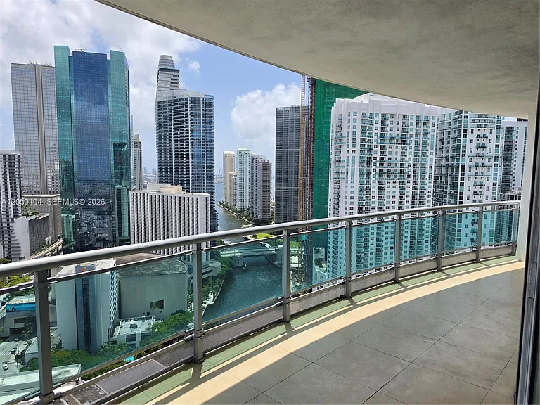 350 S Miami Ave #3201 — Photo 2