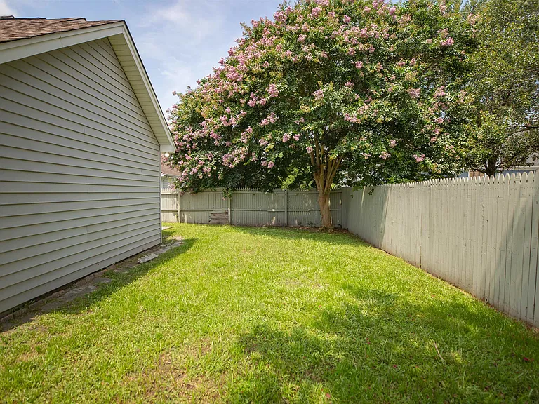 112 Dusty Trail Ln — Photo 39