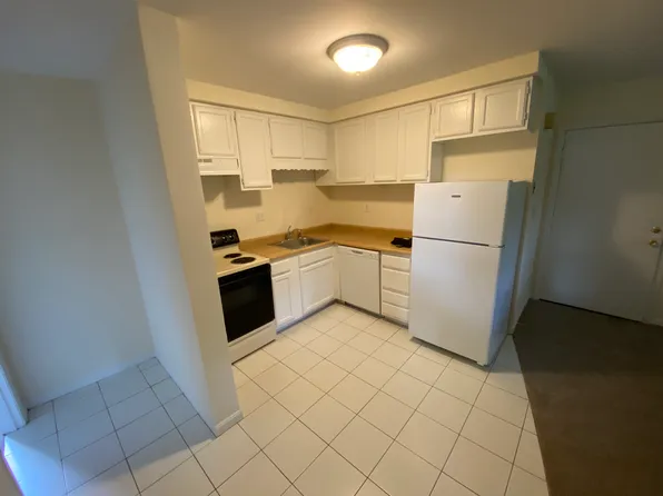 17 Glenwood Ave, Rochester, NH