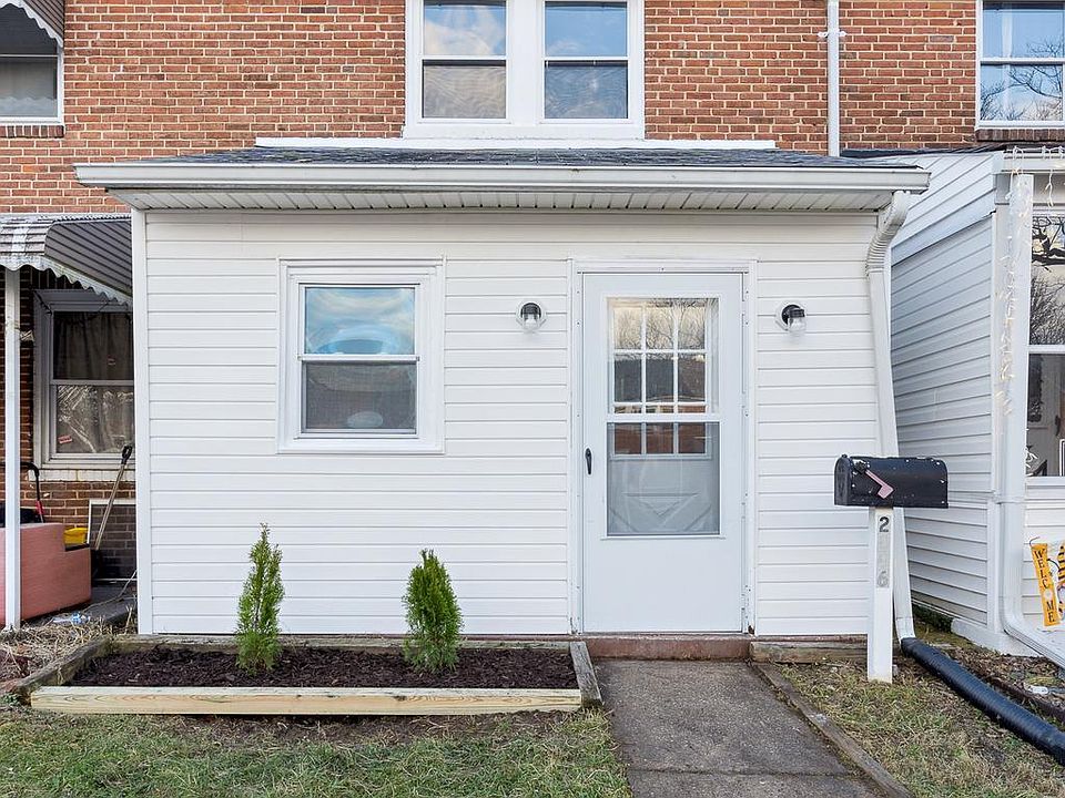 1st image of 2006 Deering Ave