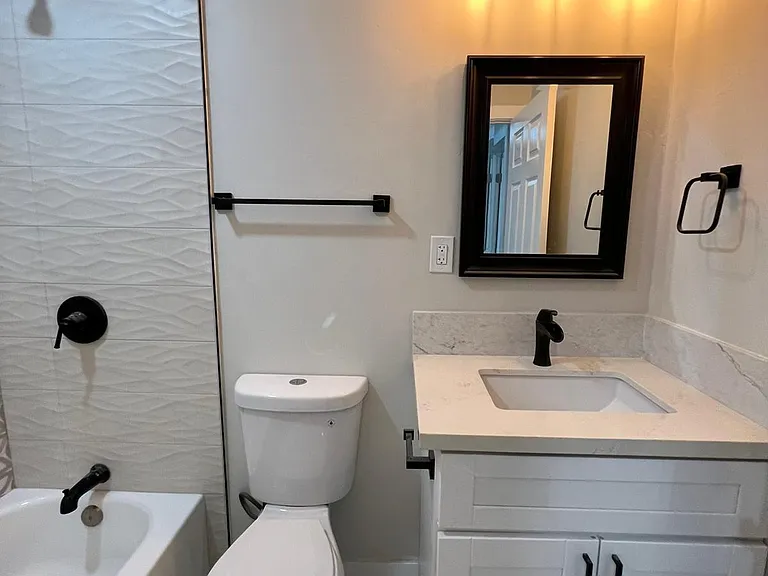 505 Hilltop Dr #A — Photo 2