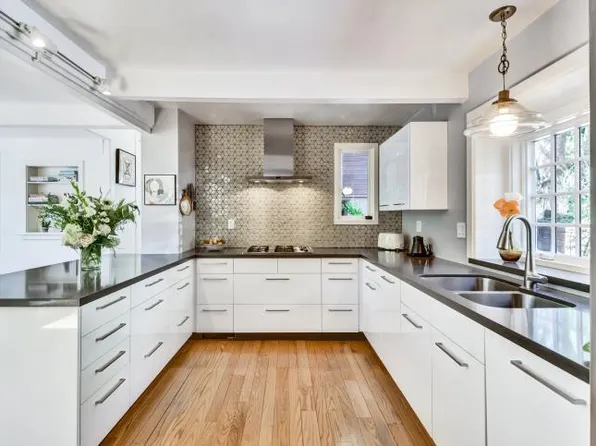 151 Jackson St, Los Gatos, CA 95030