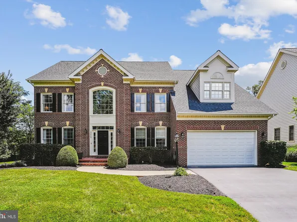 18459 Rim Rock Cir, Leesburg, VA 20176