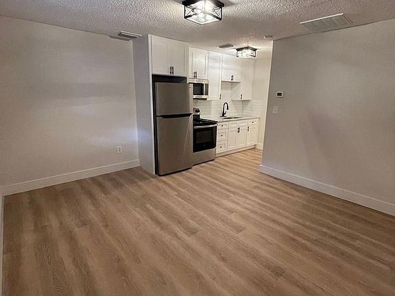 4th image of 6315 SW 13th St Unit 5