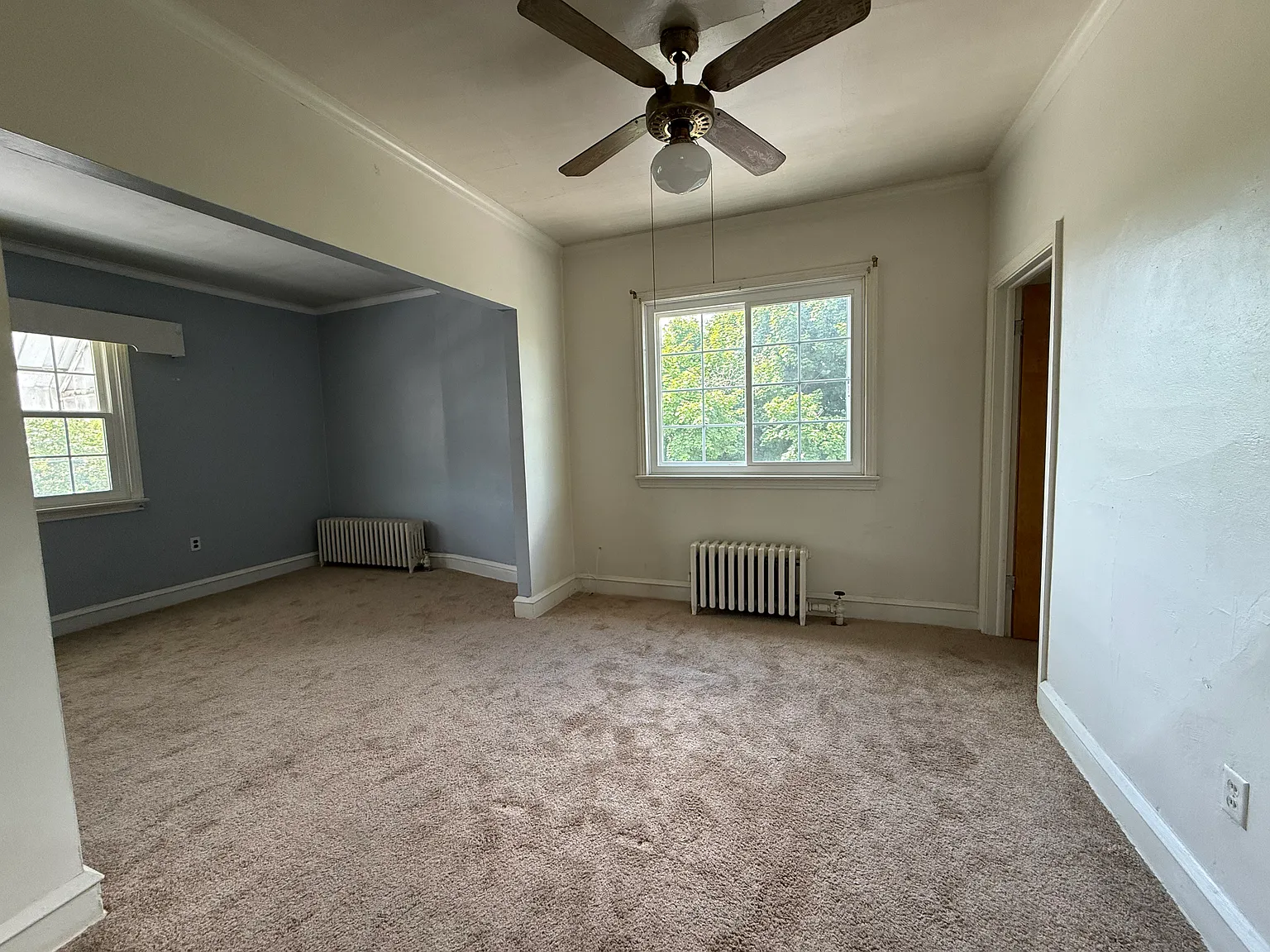4 bed, 900 sqft, $1,295 — Photo 4