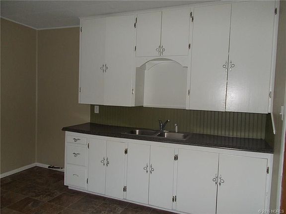 5th image of 416 N Elizabeth St
