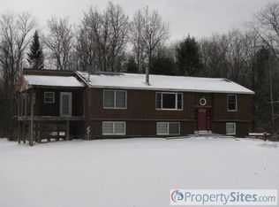 1310 Perth Rd, Hagaman, NY 12086