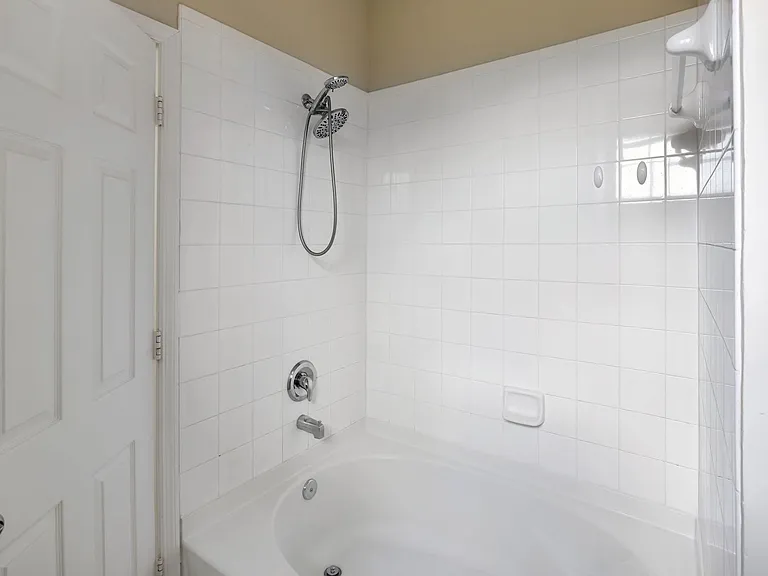 5700 Bentgrass Dr #211 — Photo 18