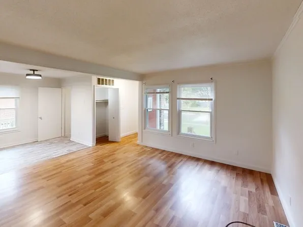 1446 Rosewood St, Ann Arbor, MI 48104