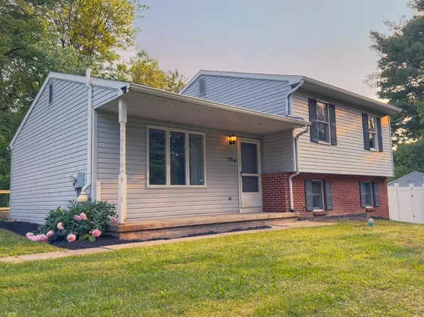 235 Roadarmel Ln, Paxinos, PA 17860