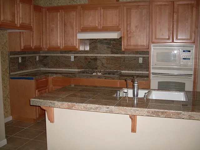 1962 Las Flores Dr — Photo 2