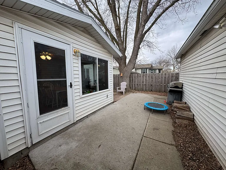 1403 Orchard Dr — Photo 23