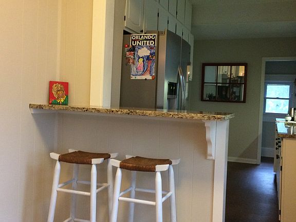 Breakfast Room Bar