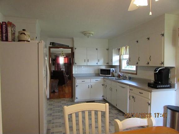 5th image of 1012 Johnson Ave