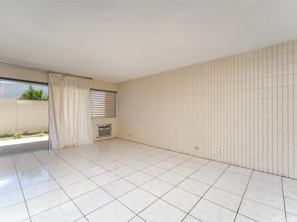 98-731 Moanalua Loop APT 124, Aiea, HI 96701