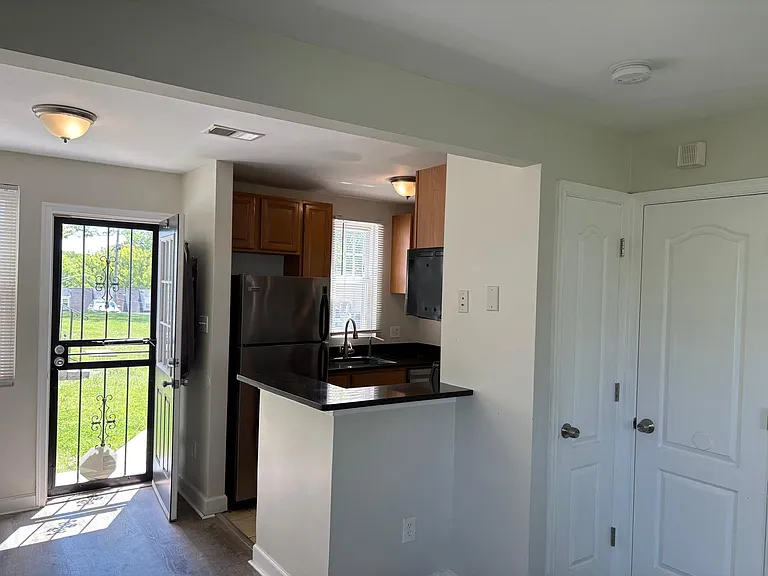 2600 Kent Village Dr #2600 — Photo 3