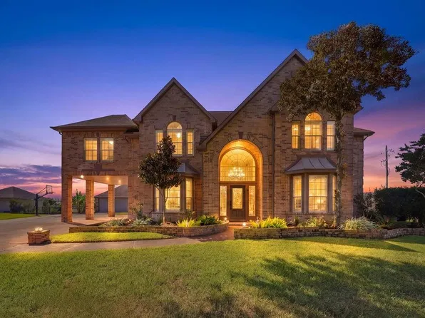 3901 Olympia Springs Dr, League City, TX 77573