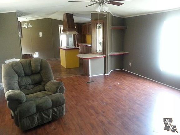 2nd image of 211 Ashland Dr