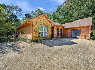 118 Hacienda Dr, Pottsboro, TX 75076