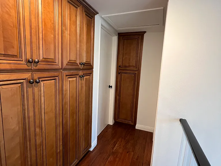17215 Grayland Ave — Photo 18