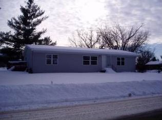 355 3rd Ave NW, Milaca, MN 56353