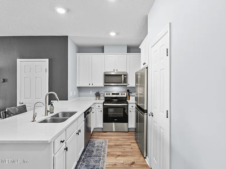 11820 Junegrass Rd — Photo 7