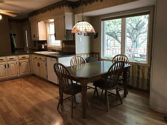 5th image of 7052 Farmhome Ln