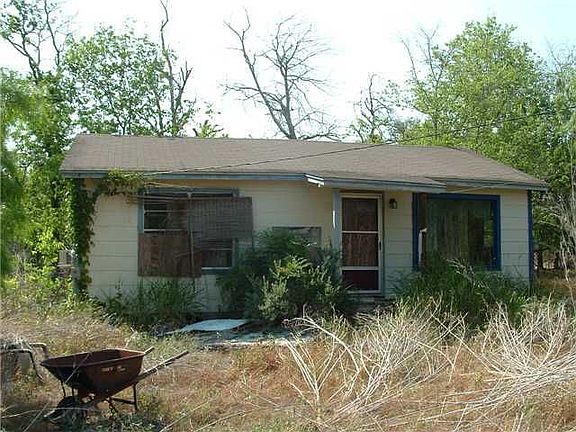 2nd image of 3913 Caldwell Ln