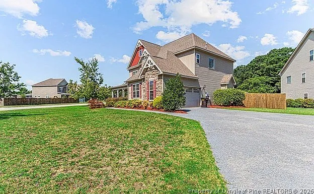 3 bed, 2.5 bath, 2650 sqft, $2,500 — Photo 3