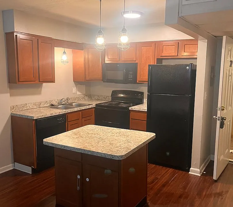 Parkside Apartments