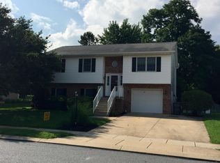 53 Dakota Dr, Hanover, PA 17331