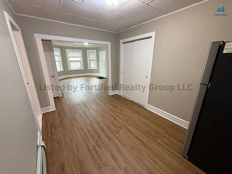 139 Oliver St #1 — Photo 4