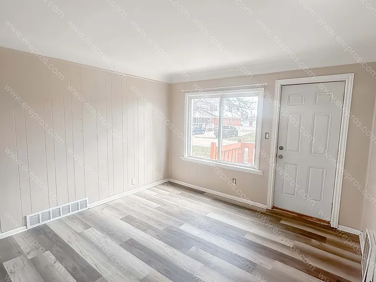 1578 Chestnut St #1 — Photo 3