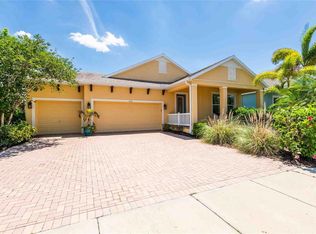 5111 Coastal Scene Dr, Apollo Beach, FL 33572