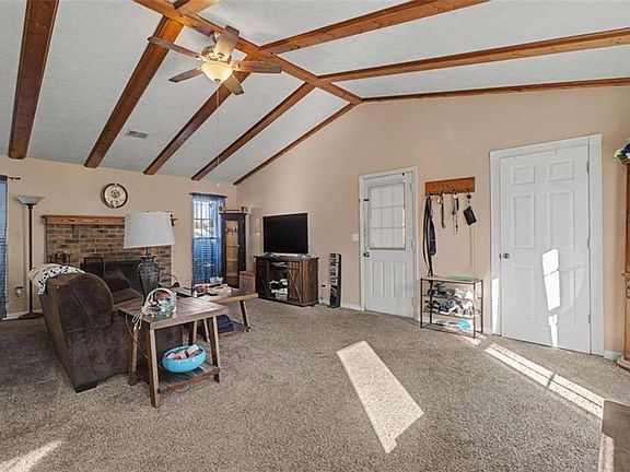 5th image of 9 Gray Rock Dr NW