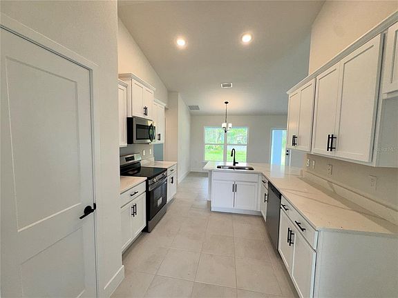 5th image of 4733 LACOCO ST.