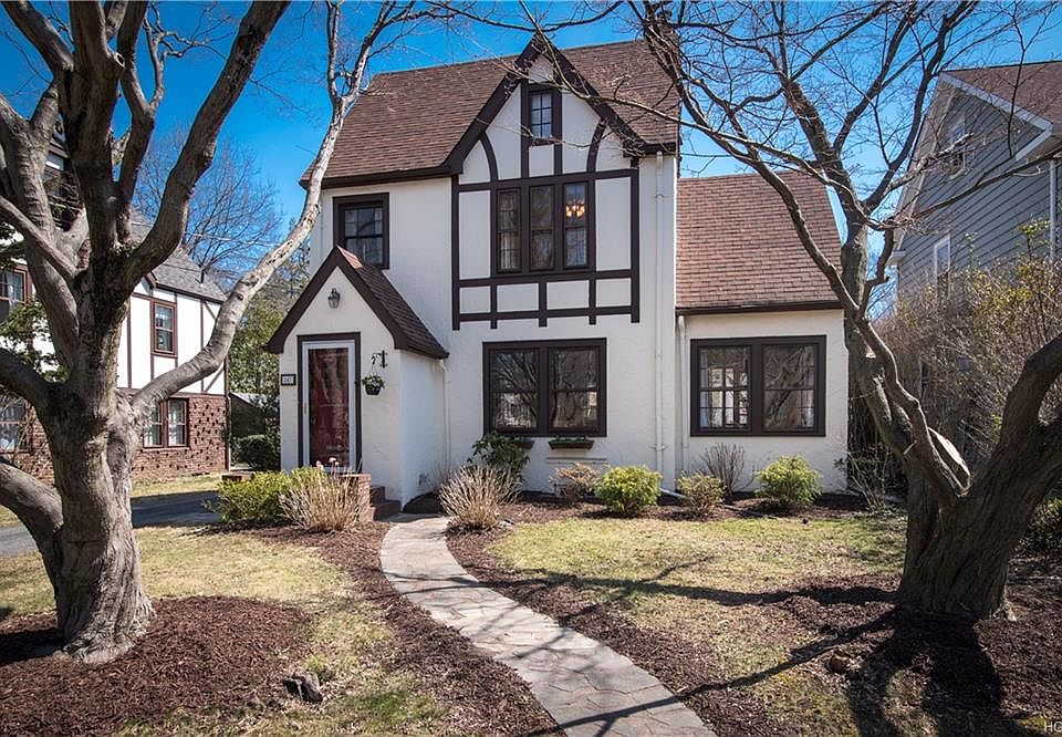 1st image of 247 Piermont Ave